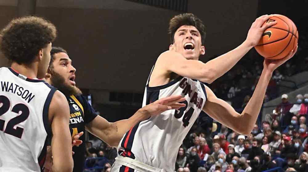  班切罗准绝杀魔术险胜活塞  