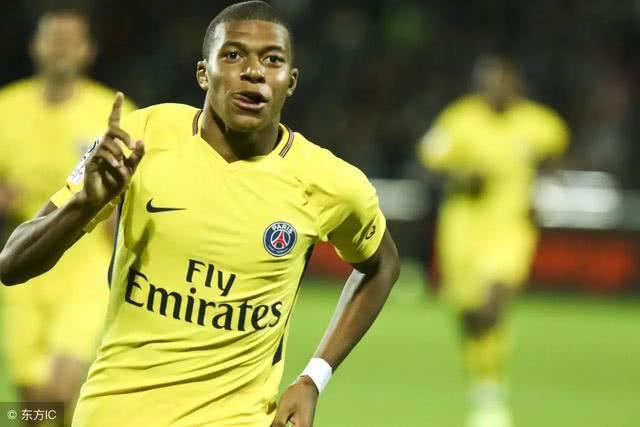  姆巴佩梅开二度助巴黎轻取斯特拉斯堡  
